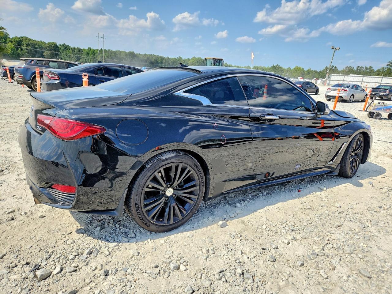 Infiniti Q60 Coupe - zdjęcie 3