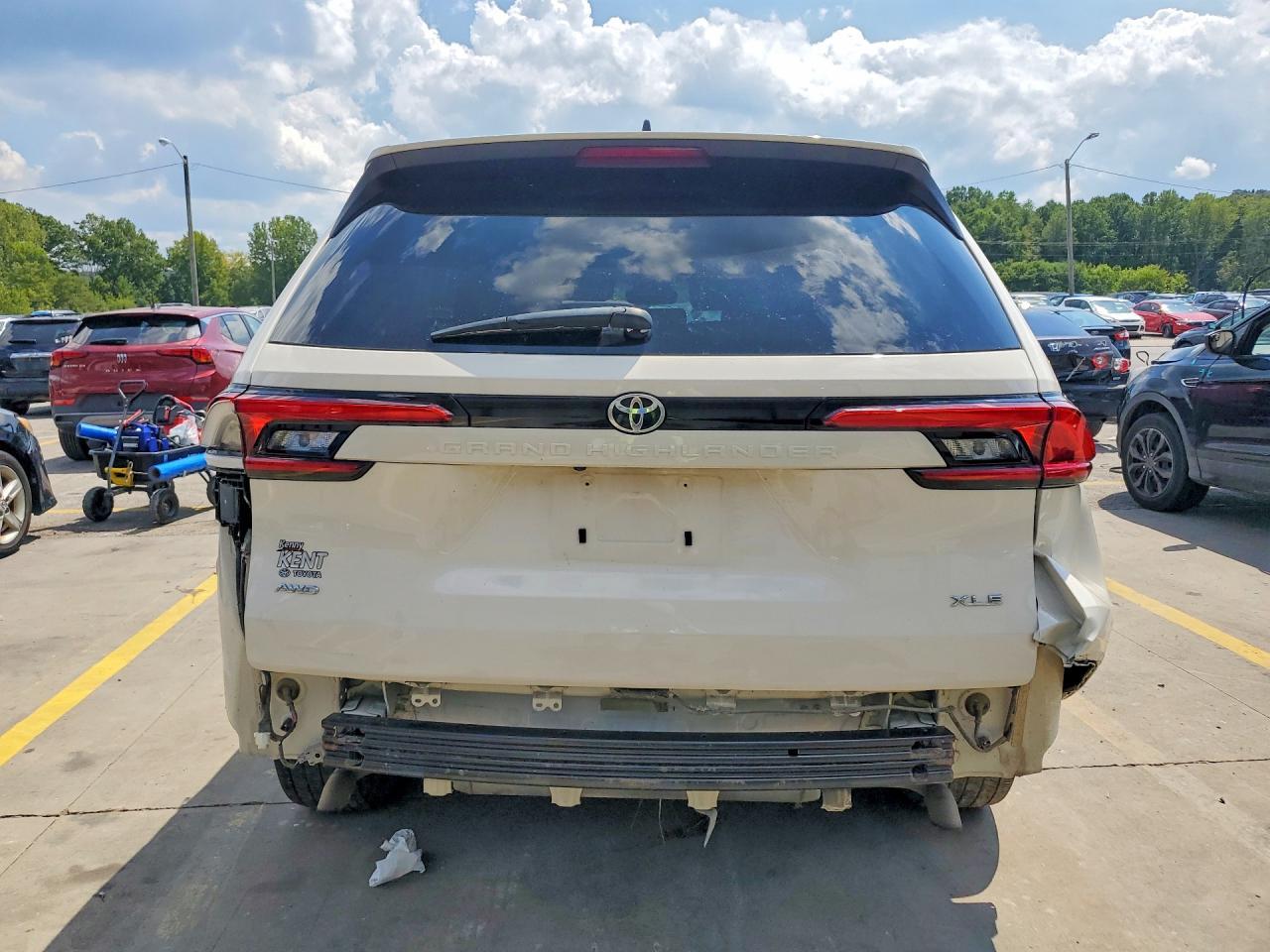 2024 Toyota Grand Highlander Xle - zdjęcie 6