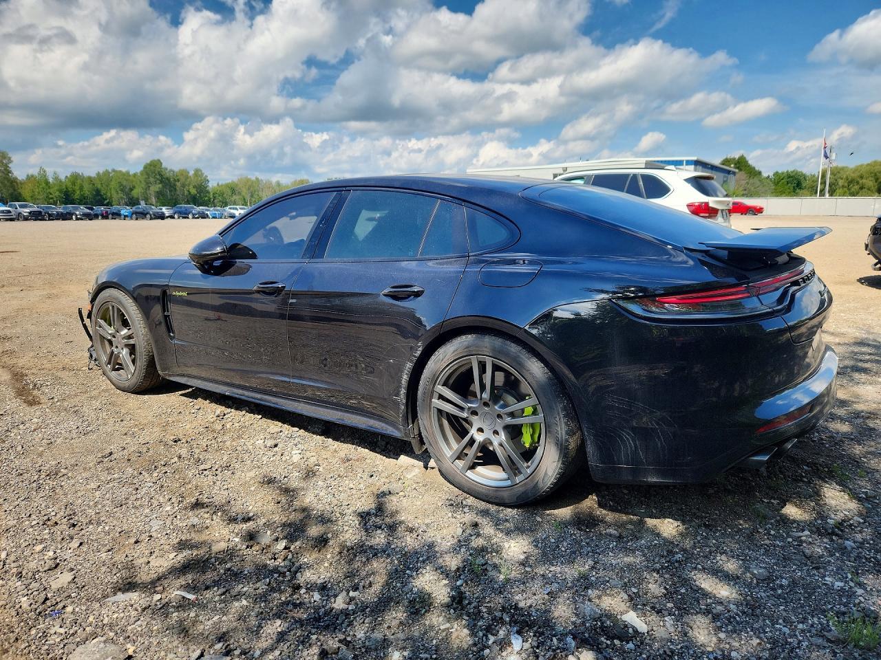 2023 Porsche Panamera 4 E-Hybrid - zdjęcie 2