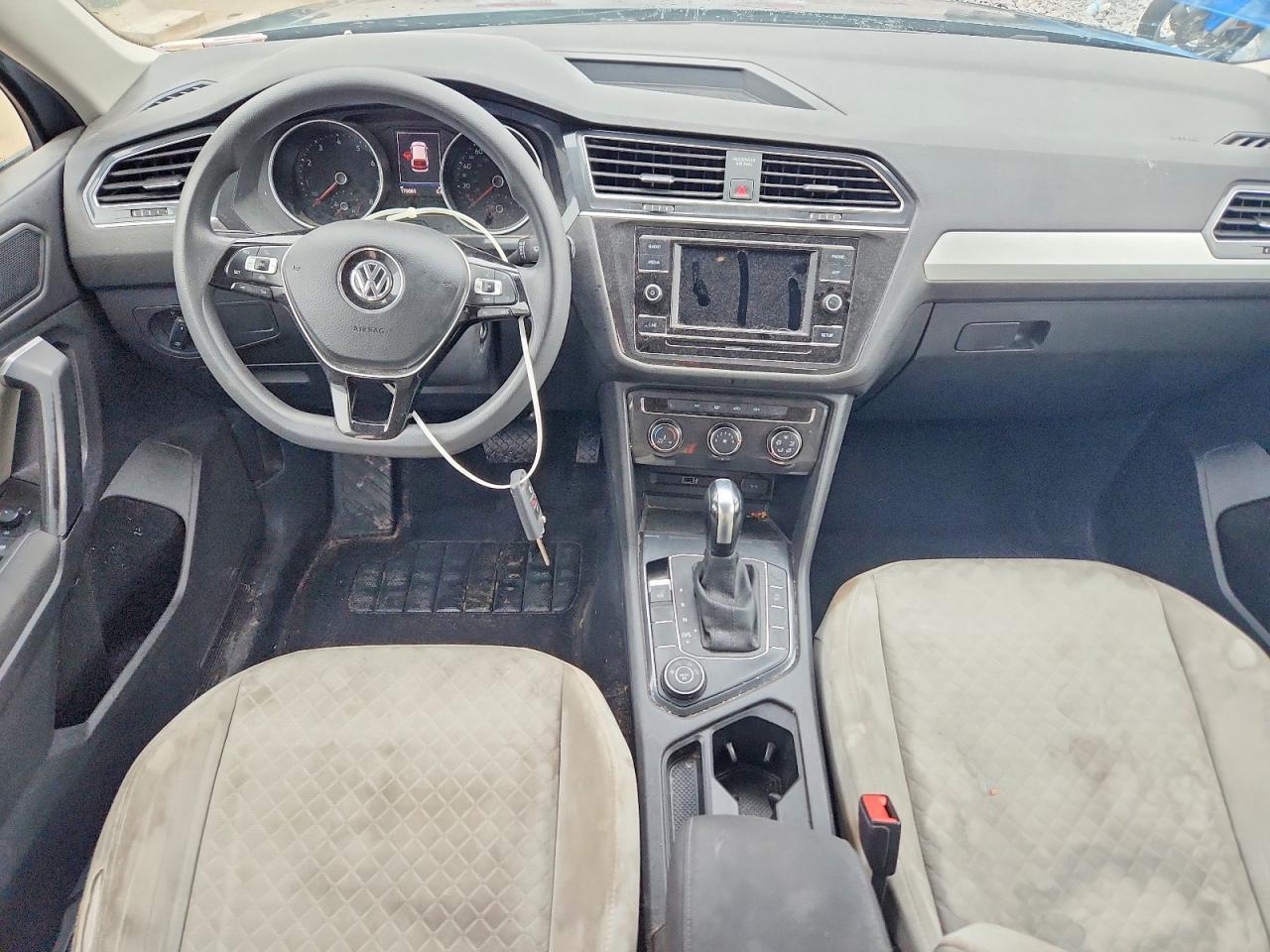 2019 Volkswagen Tiguan S - zdjęcie 8