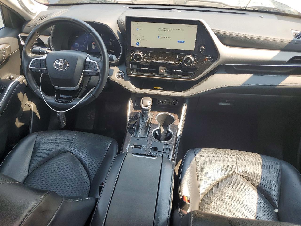 2023 Toyota Highlander Hybrid Limited - zdjęcie 8