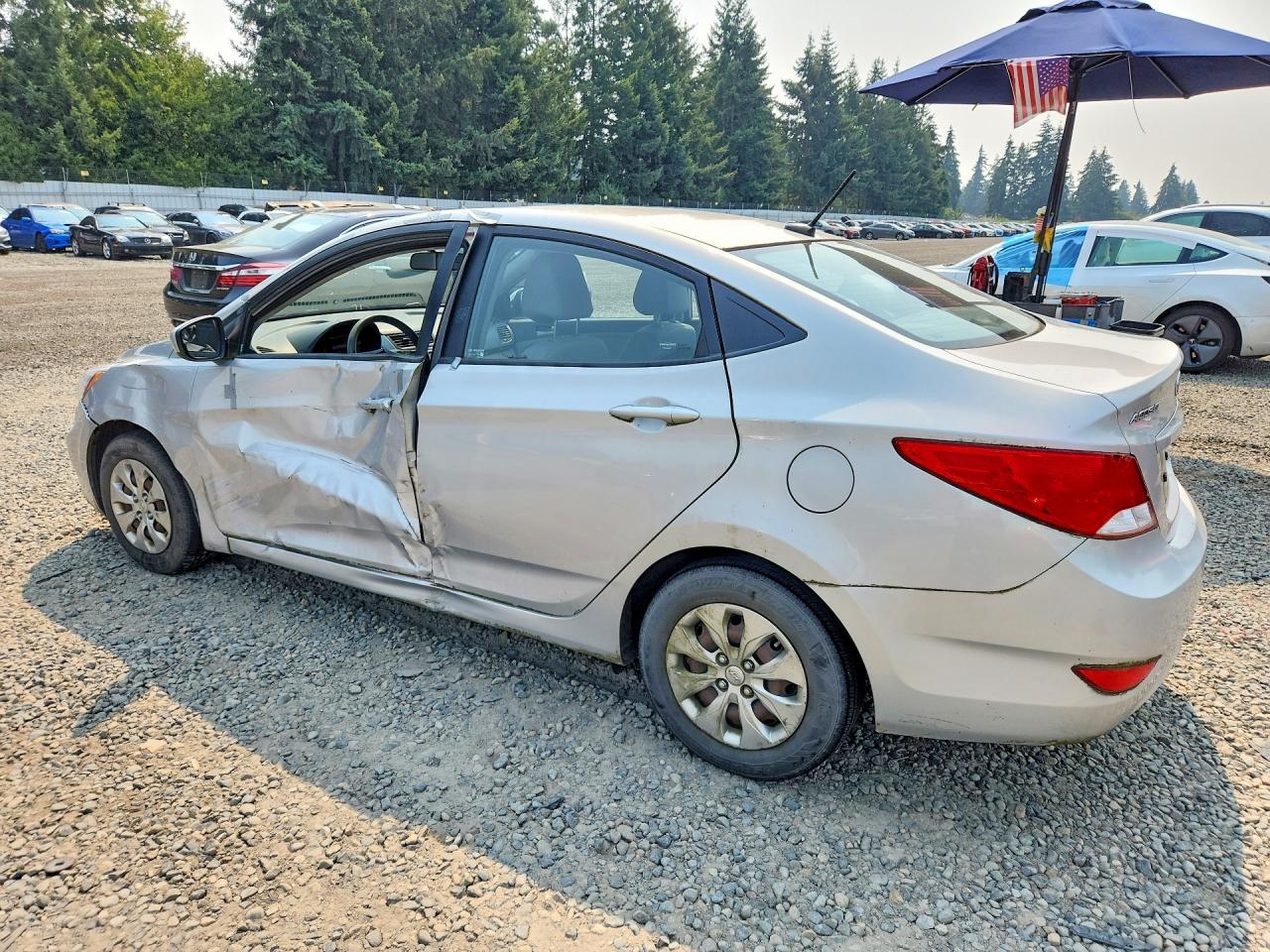 2015 Hyundai Accent Gls - zdjęcie 2