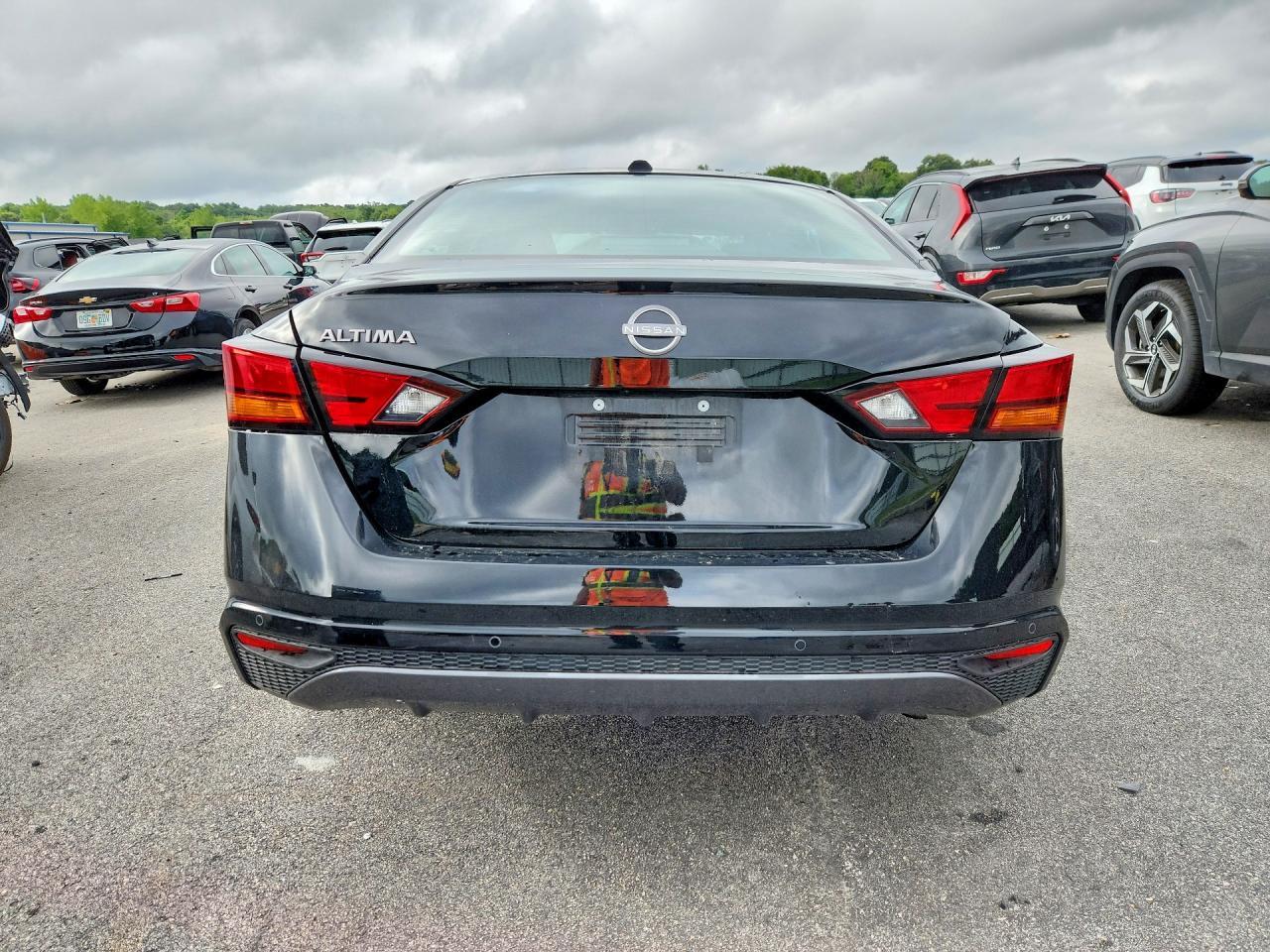 2026 Nissan Altima Sv - zdjęcie 6