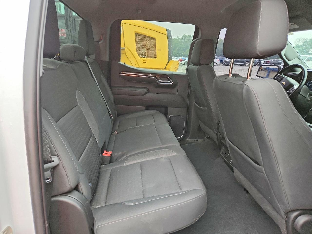 2023 Chevrolet Silverado C1500 Lt - zdjęcie 10