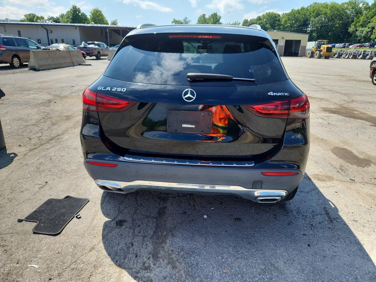 2021 Mercedes-Benz Gla 250 4Matic - zdjęcie 6