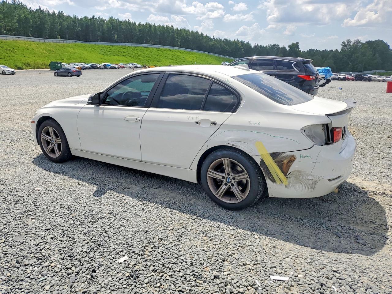 2015 BMW 320 I - zdjęcie 2