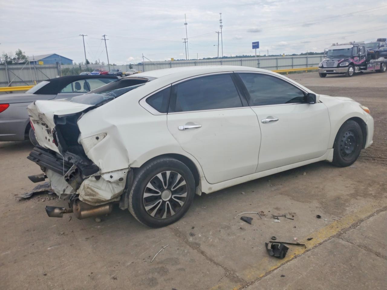 2016 Nissan Altima 2.5 S - zdjęcie 3