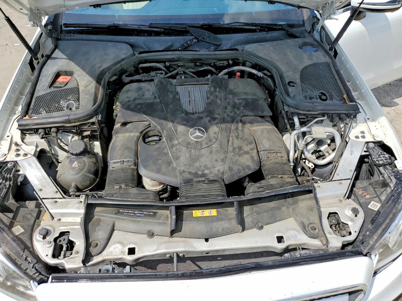 2018 Mercedes-Benz E 400 - zdjęcie 11