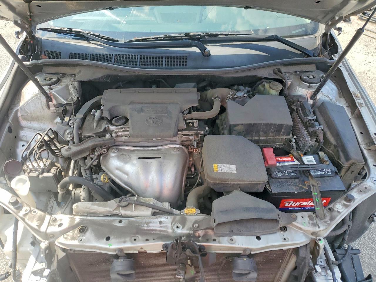 2015 Toyota Camry Le - zdjęcie 11