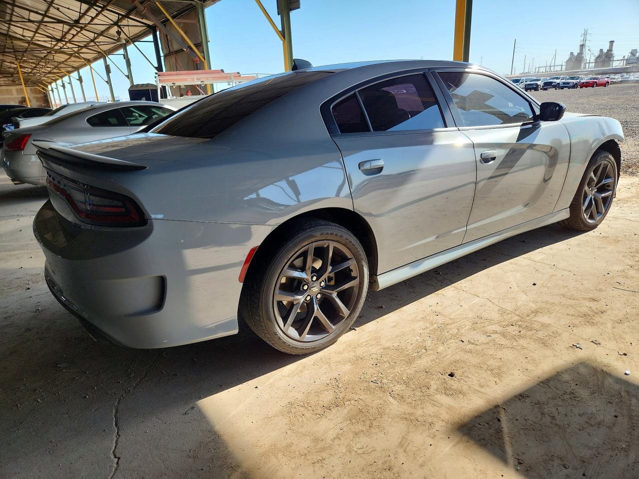 2021 Dodge Charger Gt - zdjęcie 3