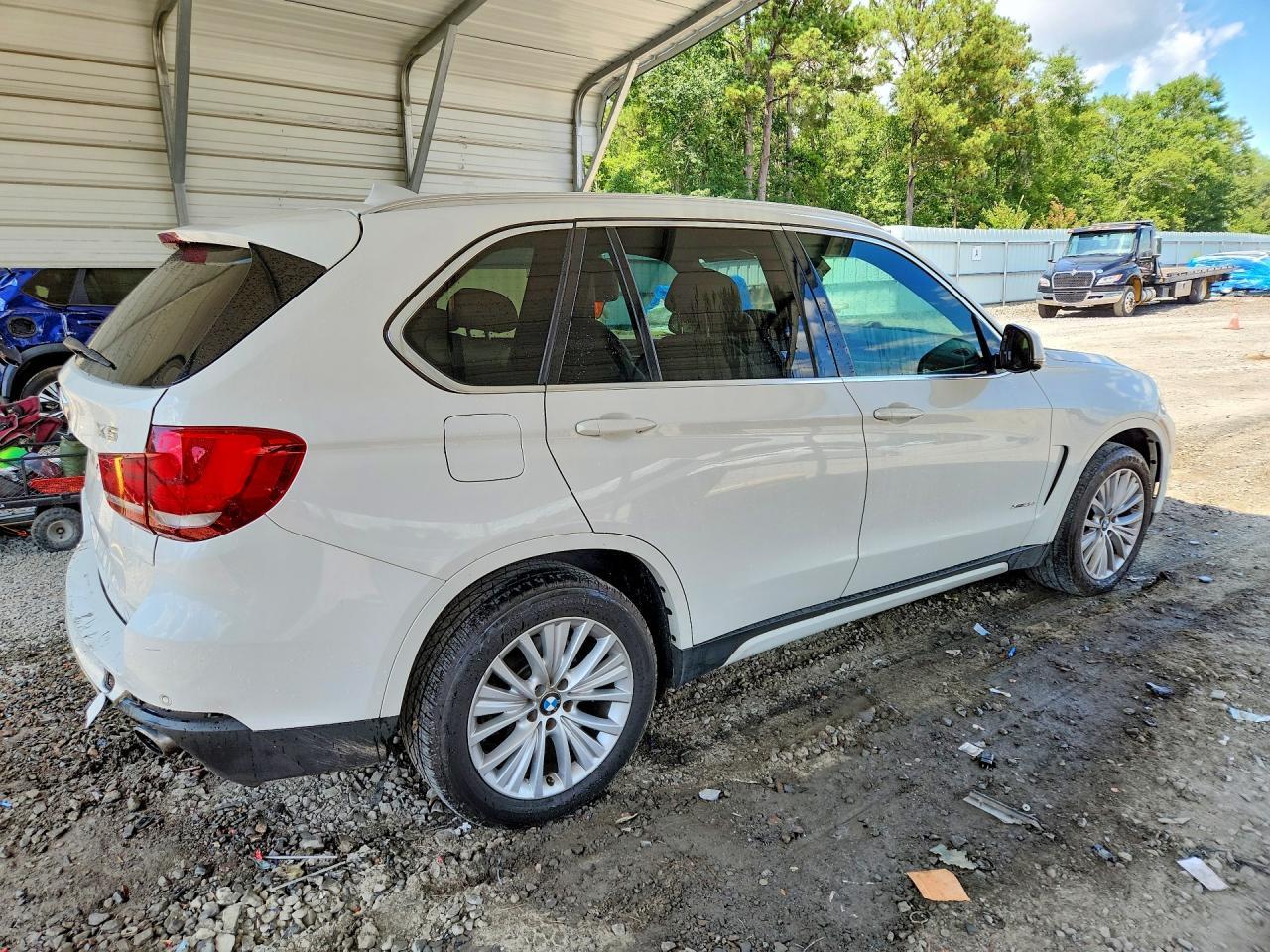 2017 BMW X5 xDrive35I - zdjęcie 3