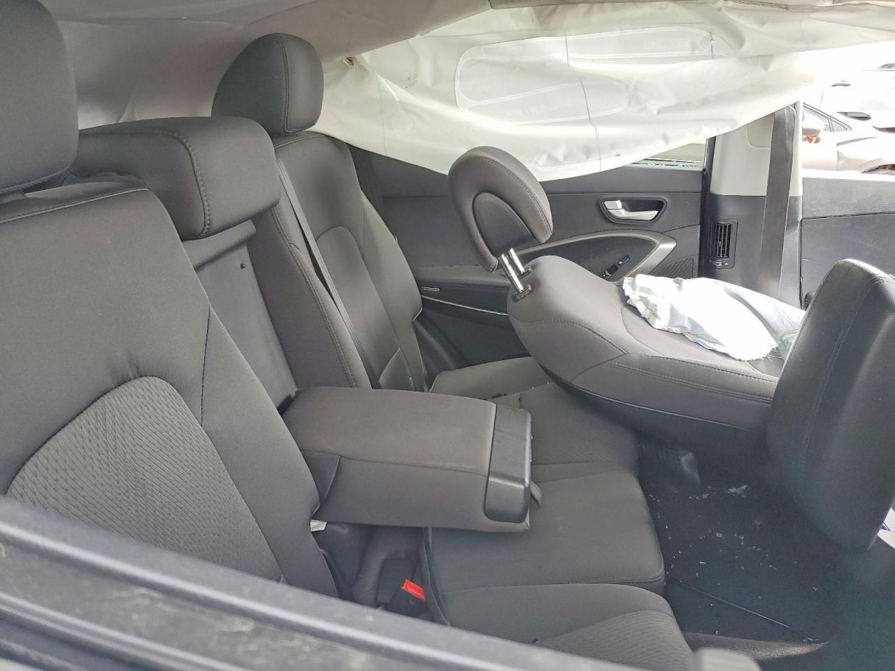2017 Hyundai Santa Fe Sport 2.4L - zdjęcie 11