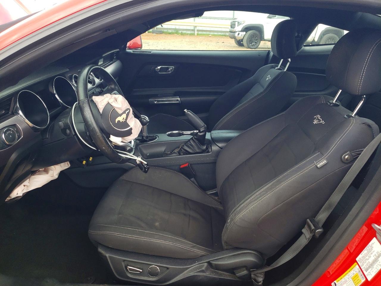 2017 Ford Mustang Base - zdjęcie 7