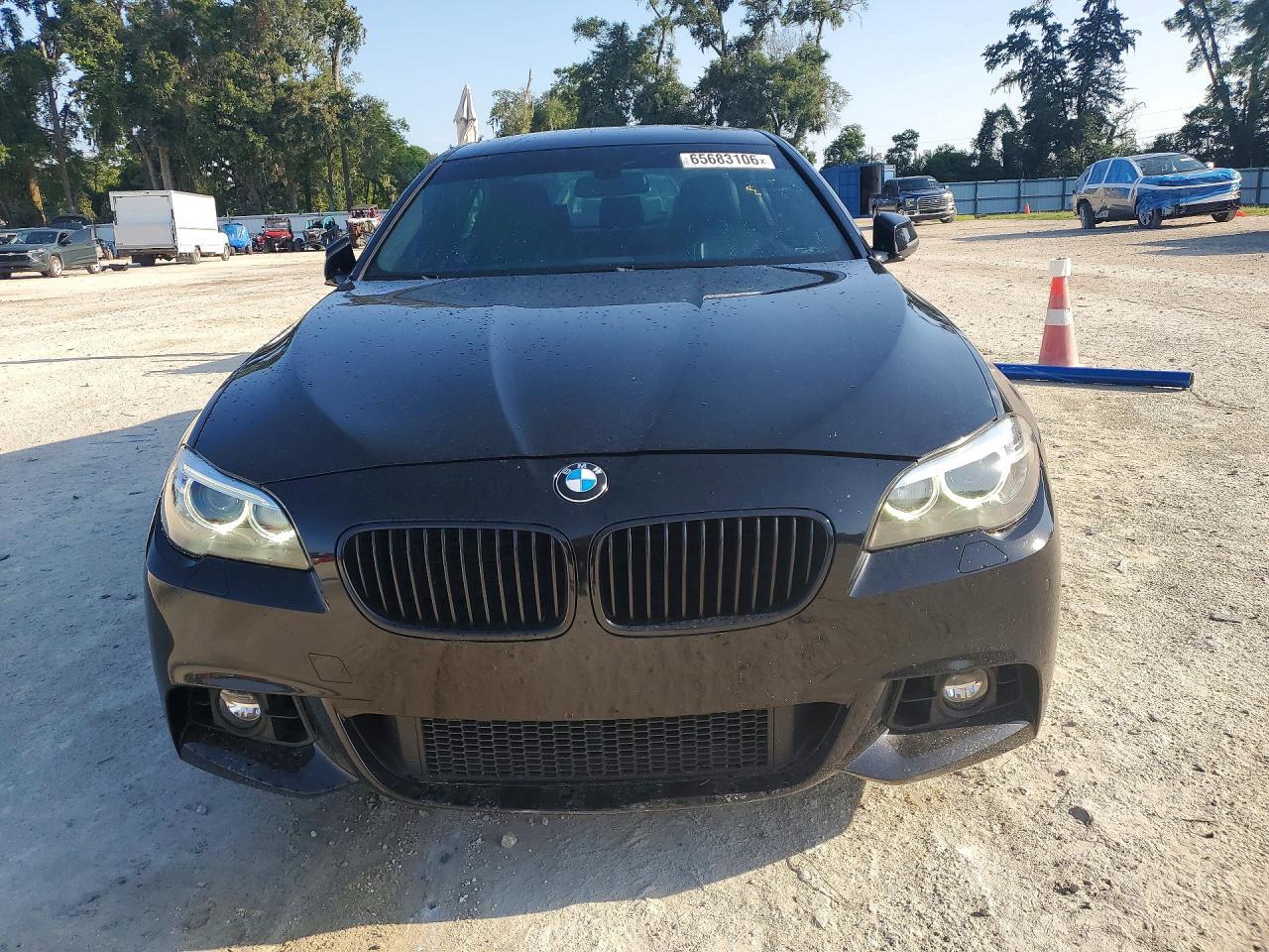 2016 BMW 5 Series - zdjęcie 5