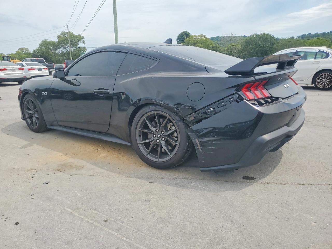 2024 Ford Mustang Gt - zdjęcie 2