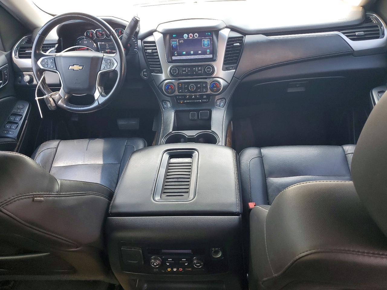2015 Chevrolet Suburban K1500 Lt - zdjęcie 8