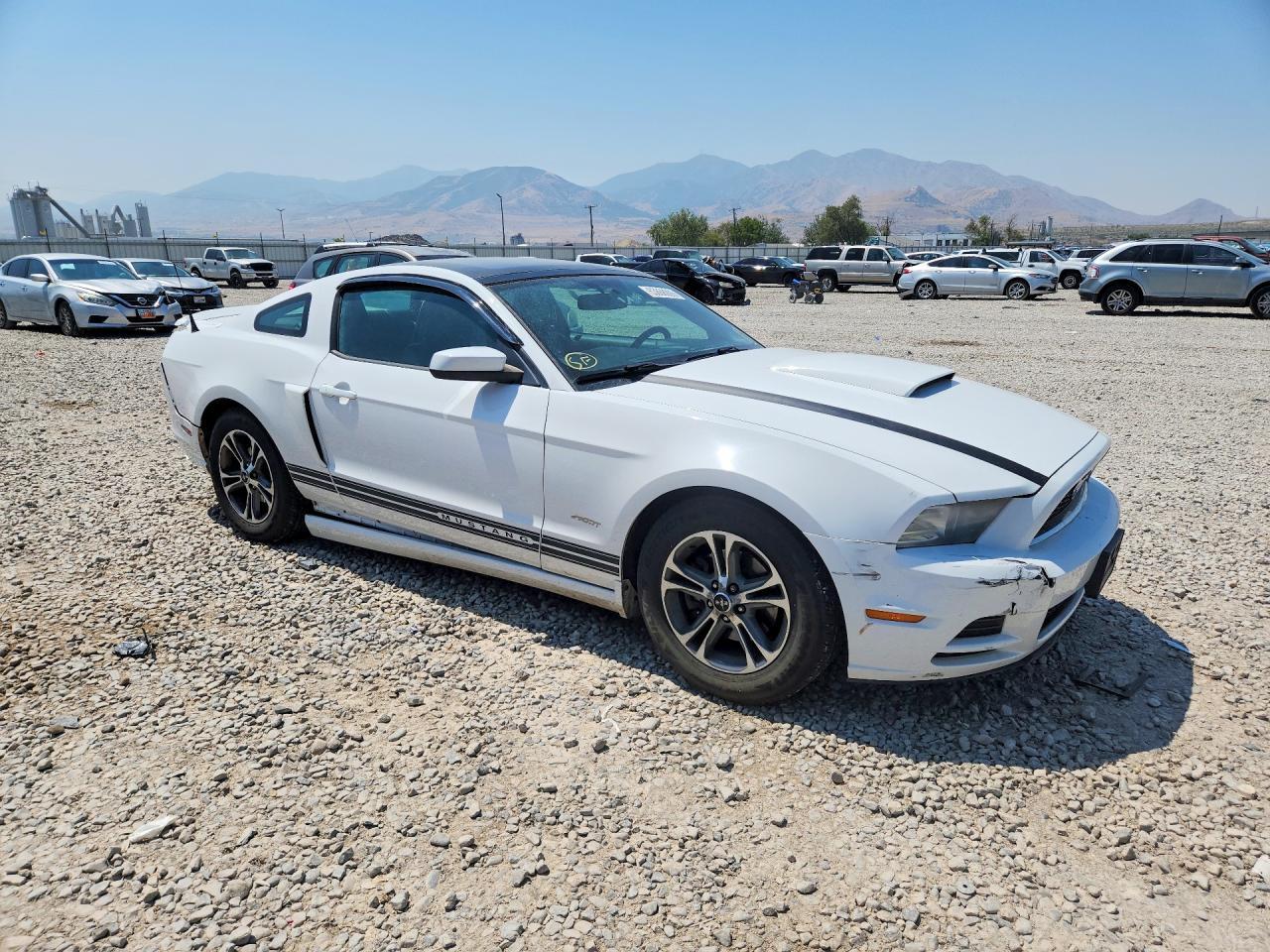 2014 Ford Mustang - zdjęcie 4