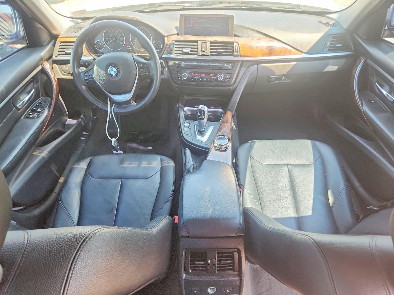 2014 BMW Seria 3 335i - zdjęcie 8