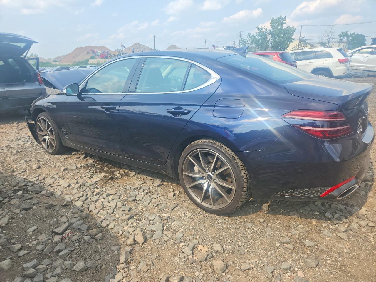 2026 Genesis G70 2.5T Standard - zdjęcie 2