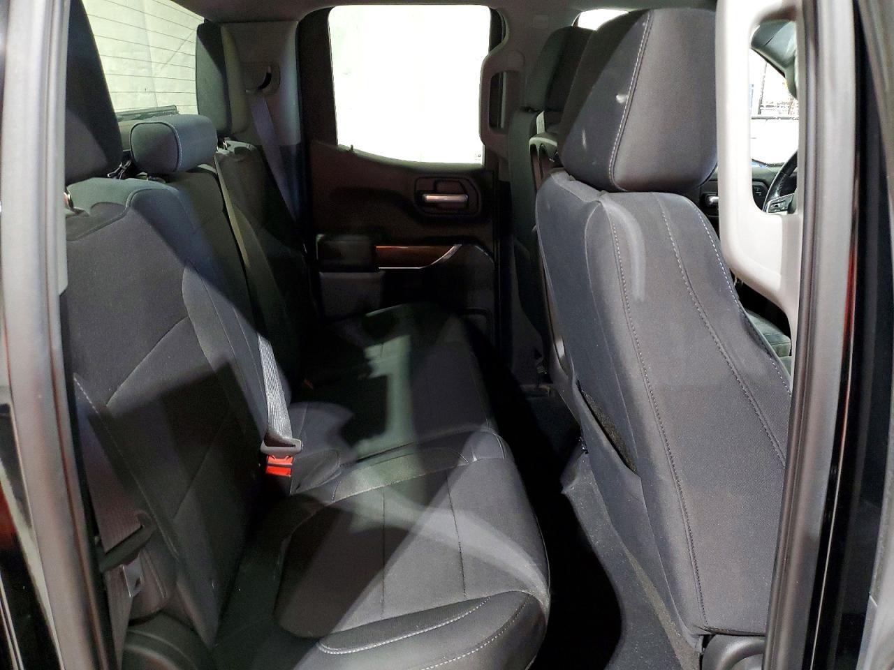 2019 Chevrolet Silverado K1500 Rst - zdjęcie 10