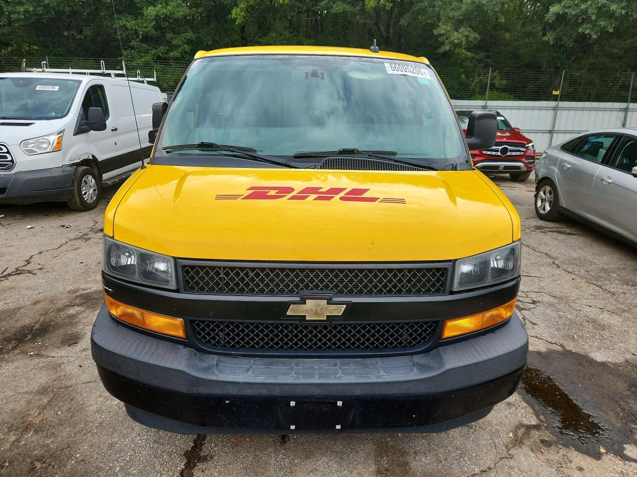 2020 Chevrolet Express G2500 - zdjęcie 5