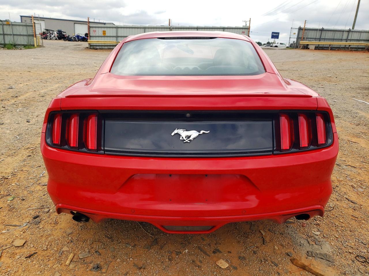 2017 Ford Mustang Base - zdjęcie 6