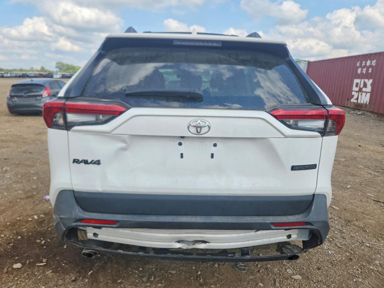 2024 Toyota Rav4 Adventure - zdjęcie 6