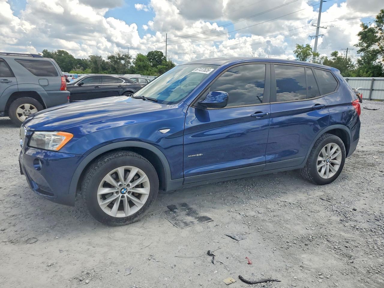 2013 BMW X3 xDrive28I - zdjęcie główne