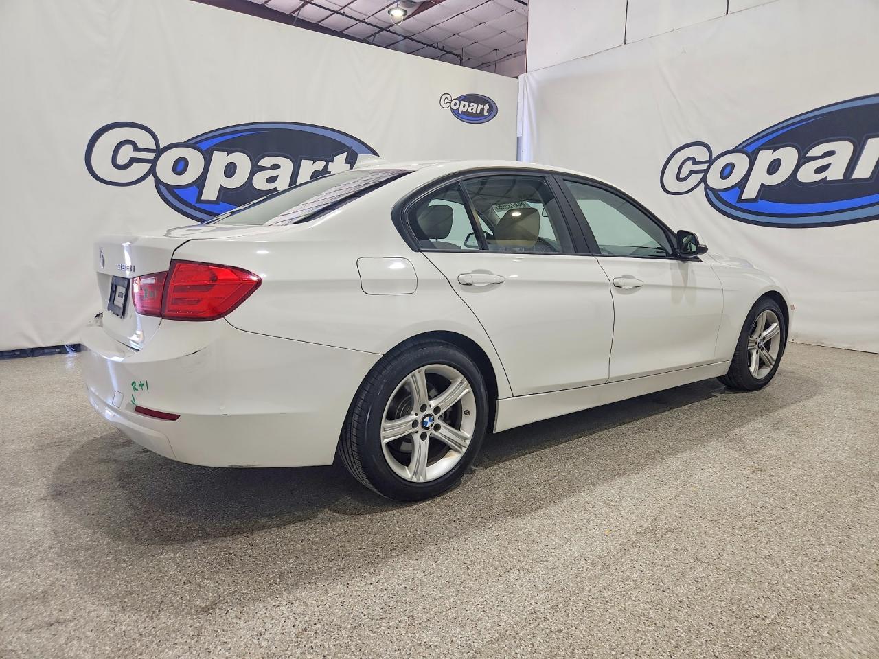 BMW Seria 3 - zdjęcie 3