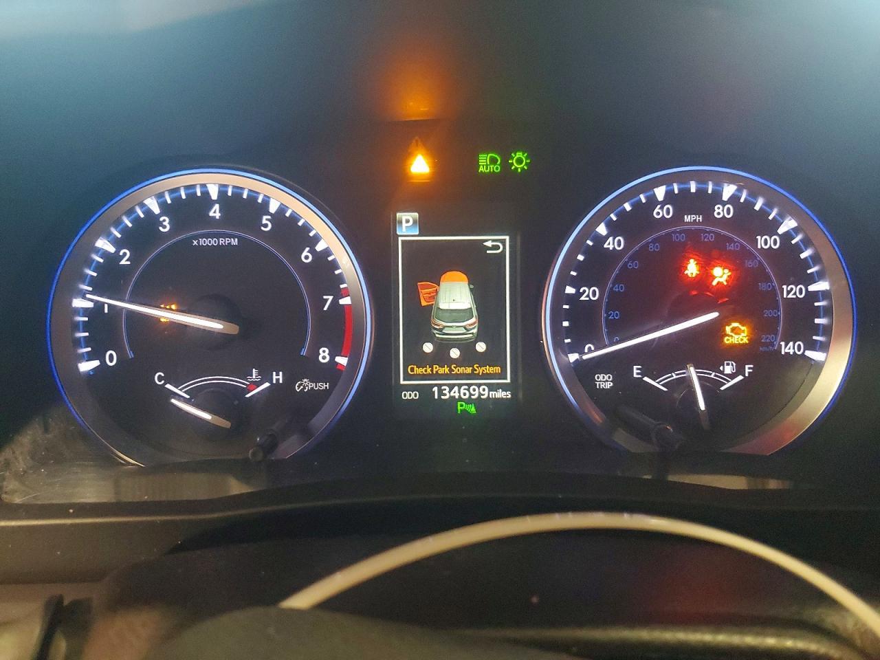 2018 Toyota Highlander Limited - zdjęcie 9