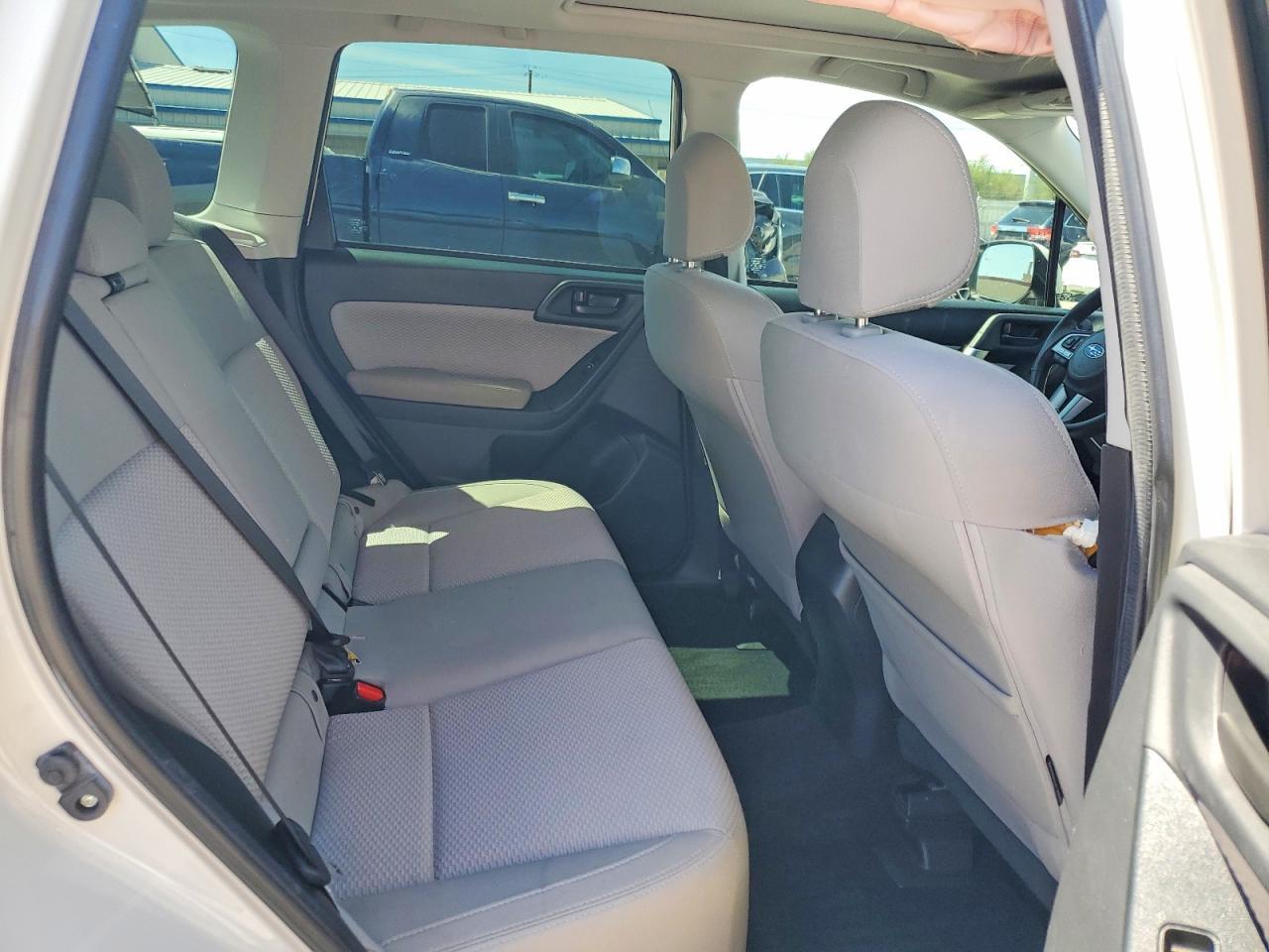 2017 Subaru Forester 2.5I Premium - zdjęcie 11