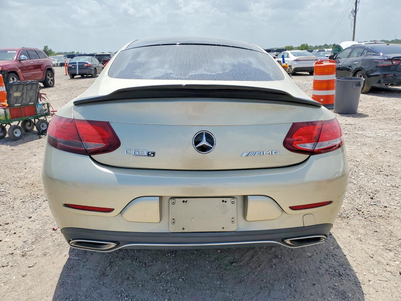 2017 Mercedes-Benz C 300 - zdjęcie 6