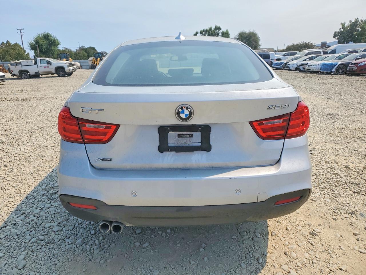 2014 BMW 328 Xigt - zdjęcie 6