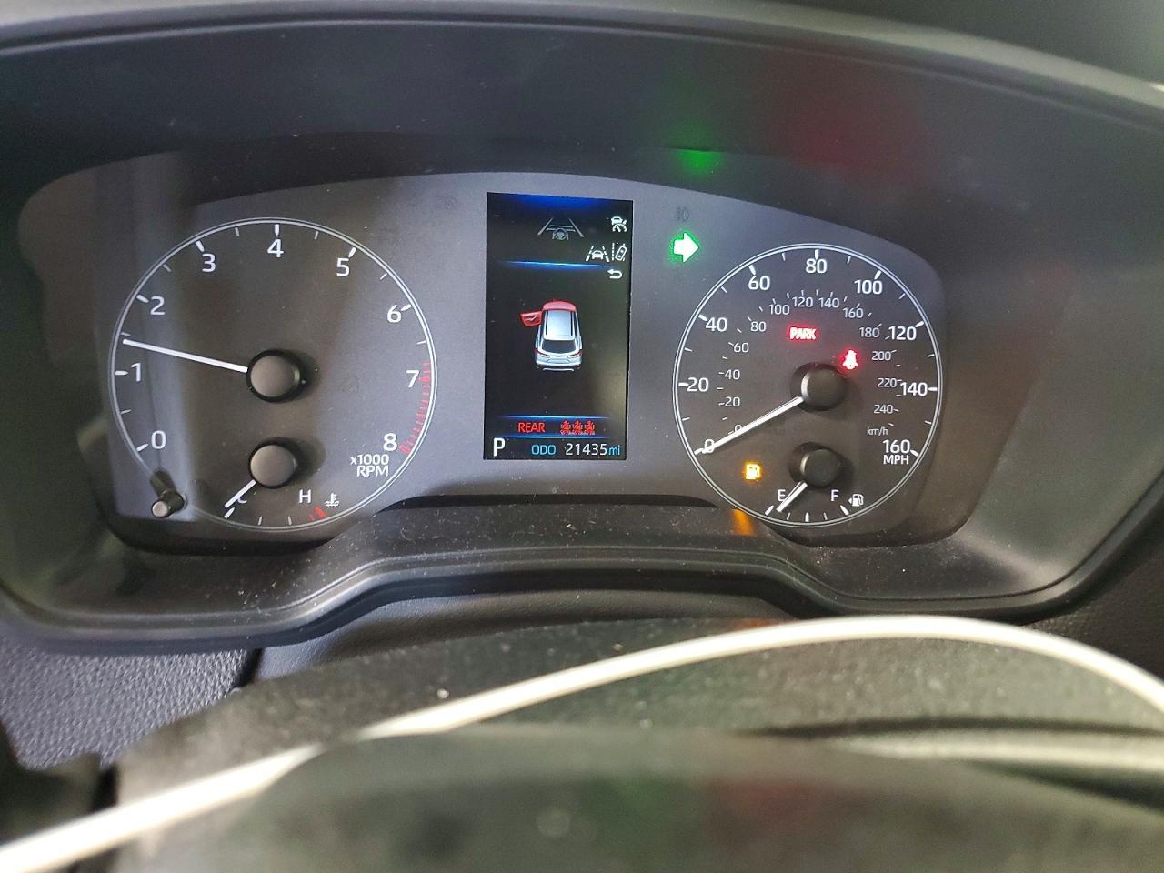 2024 Toyota Corolla Cross Le - zdjęcie 9