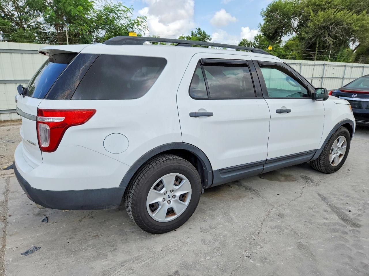 2013 Ford Explorer - zdjęcie 3