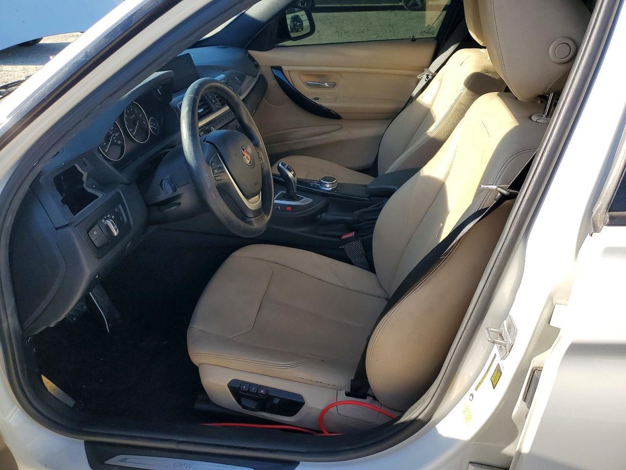 2018 BMW 330 I - zdjęcie 7