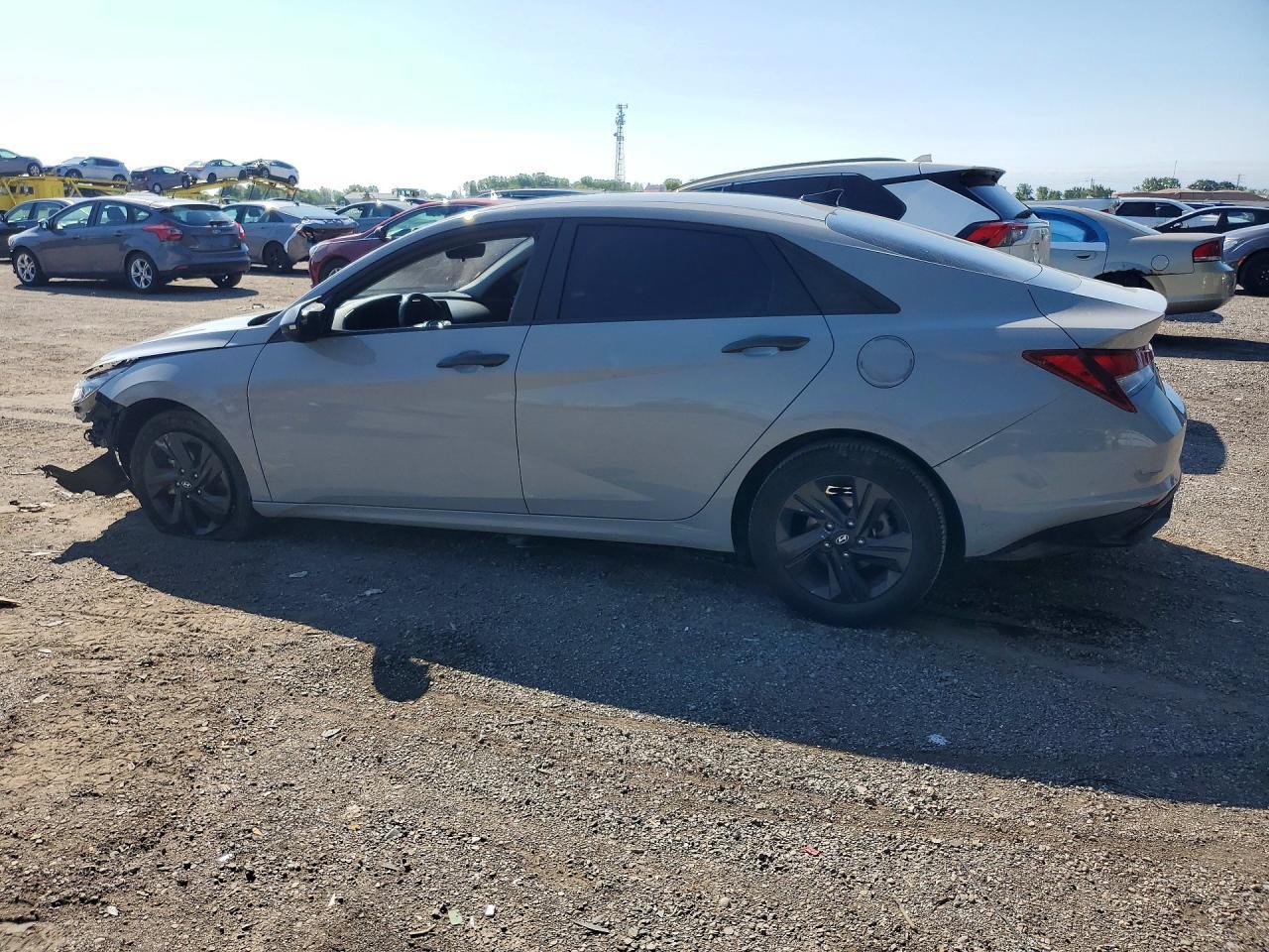2022 Hyundai Elantra Sel - zdjęcie 2