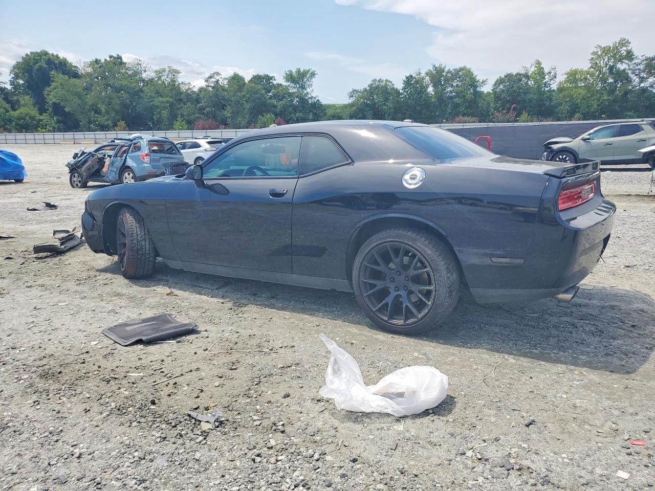 2014 Dodge Challenger R/T - zdjęcie 2