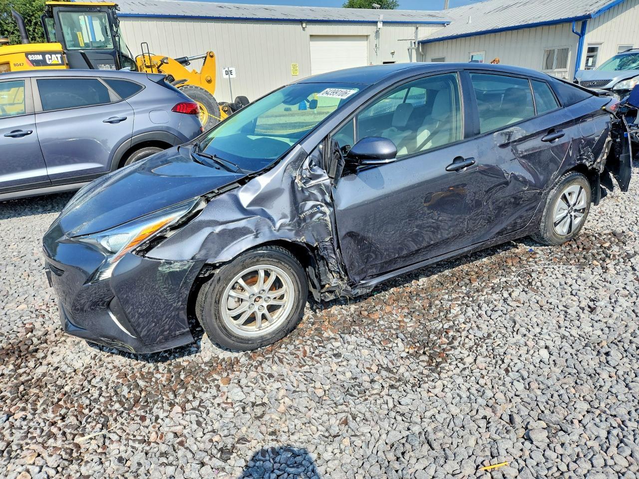 2018 Toyota Prius Two Eco - zdjęcie główne