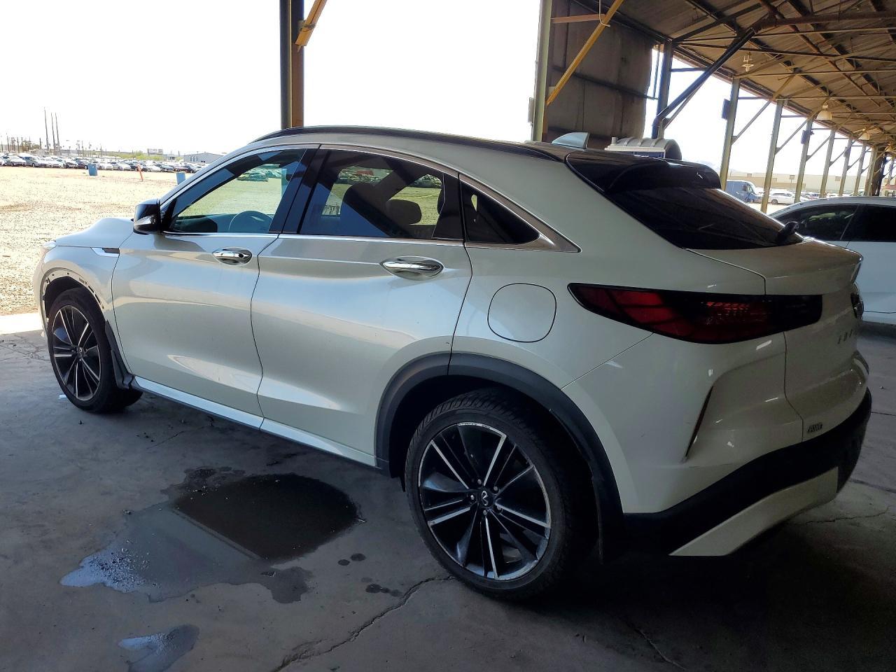 2022 Infiniti Qx55 Luxe - zdjęcie 2