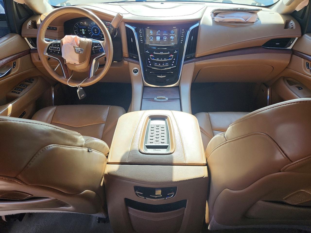 2016 Cadillac Escalade Platinum - zdjęcie 8