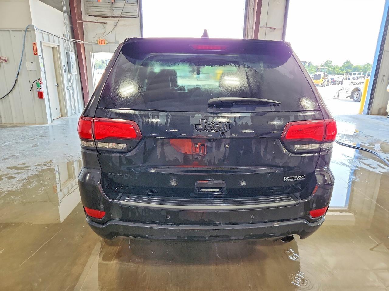 2019 Jeep Grand Cherokee Laredo - zdjęcie 6