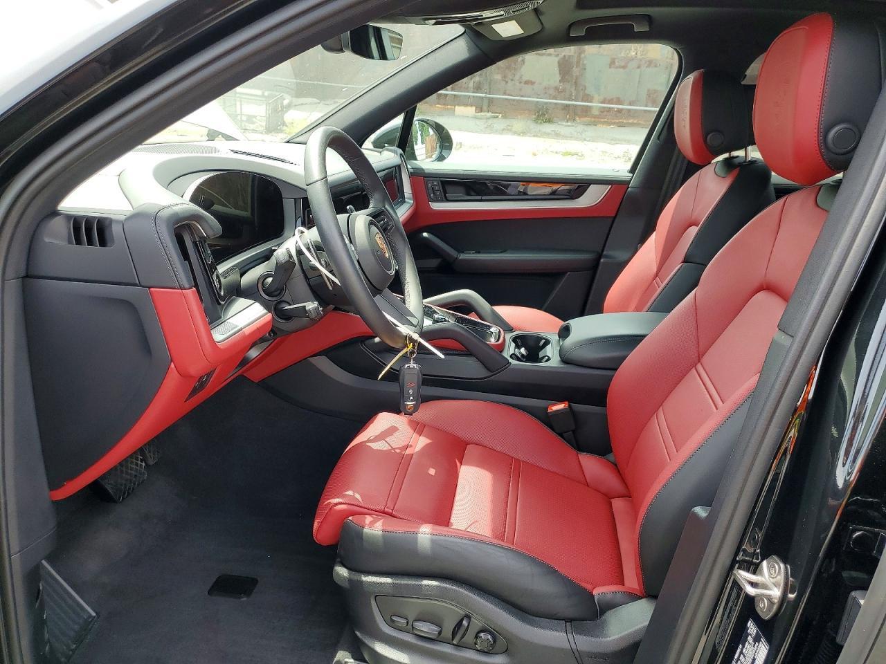 2026 Porsche Cayenne - zdjęcie 7