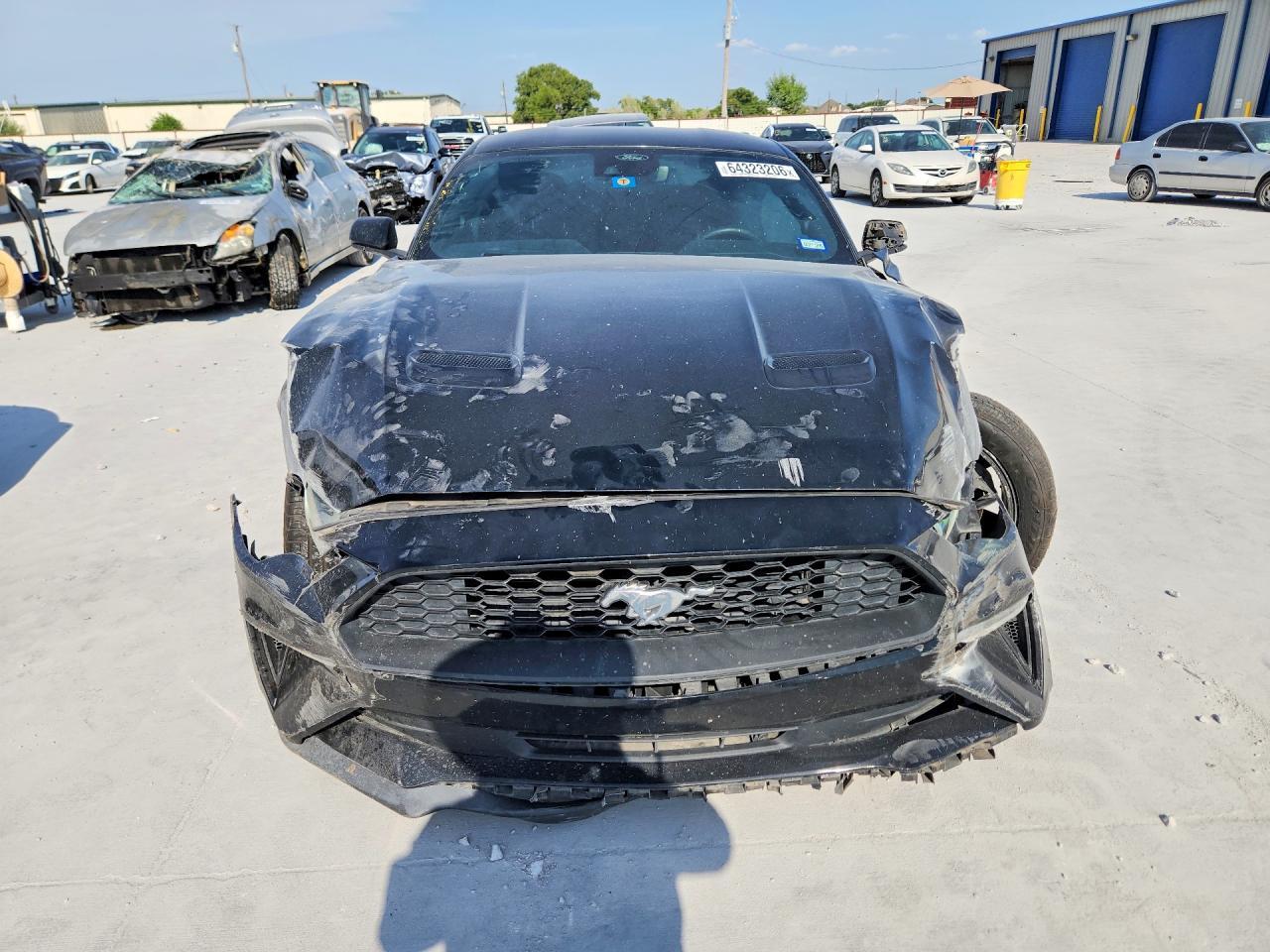 2021 Ford Mustang - zdjęcie 5