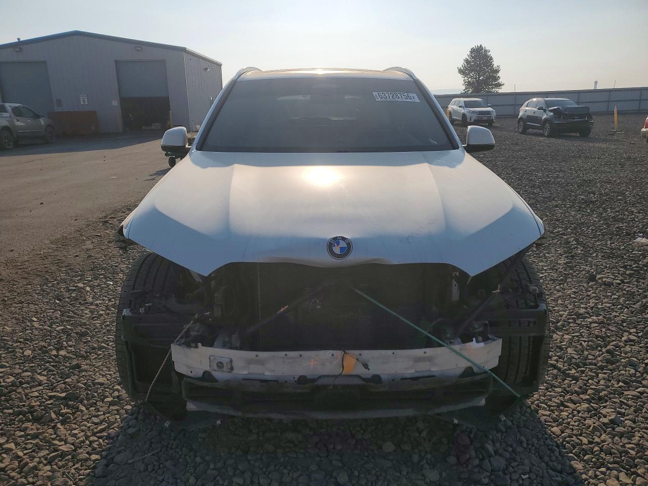 2021 BMW X5 xDrive40I - zdjęcie 5