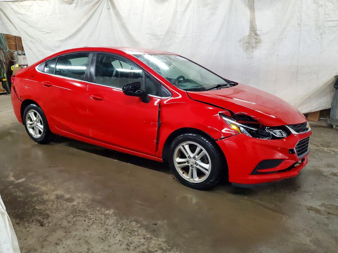 2018 Chevrolet Cruze Lt - zdjęcie 4