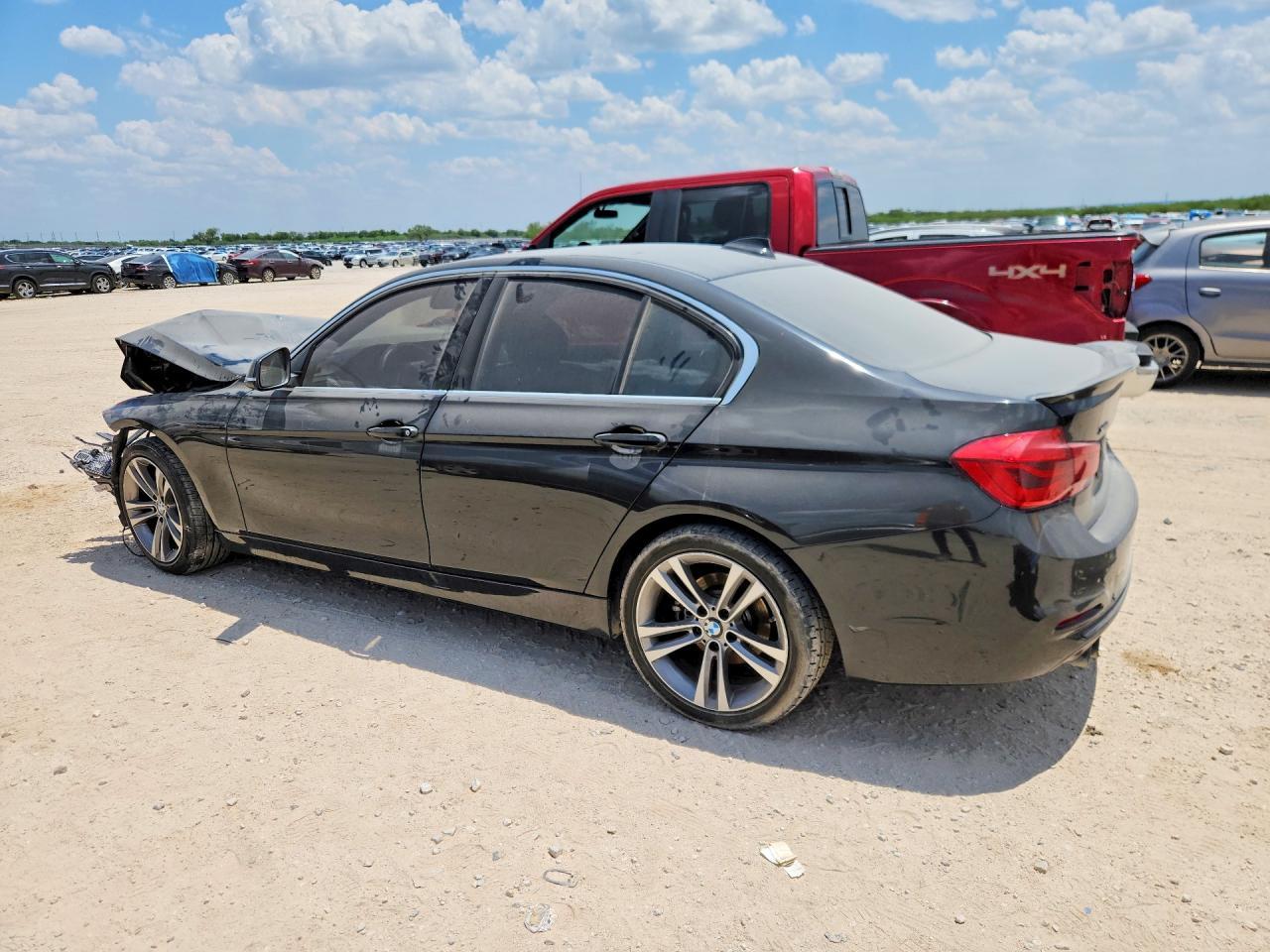 2018 BMW Seria 3 330i - zdjęcie 2