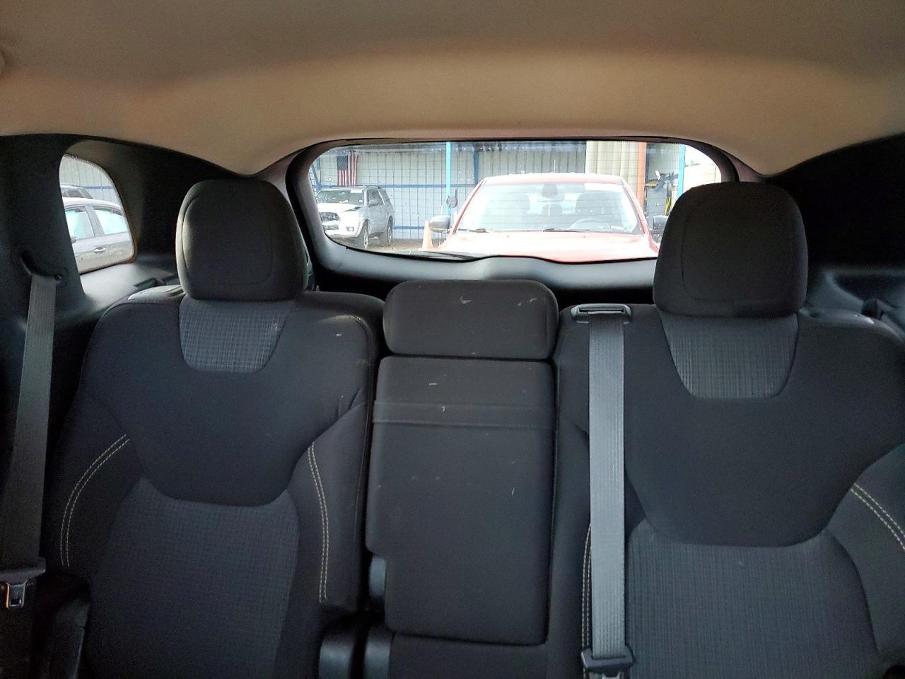 2015 Jeep Cherokee Latitude - zdjęcie 10
