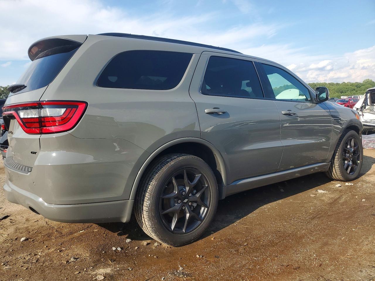 2026 Dodge Durango R/T - zdjęcie 3