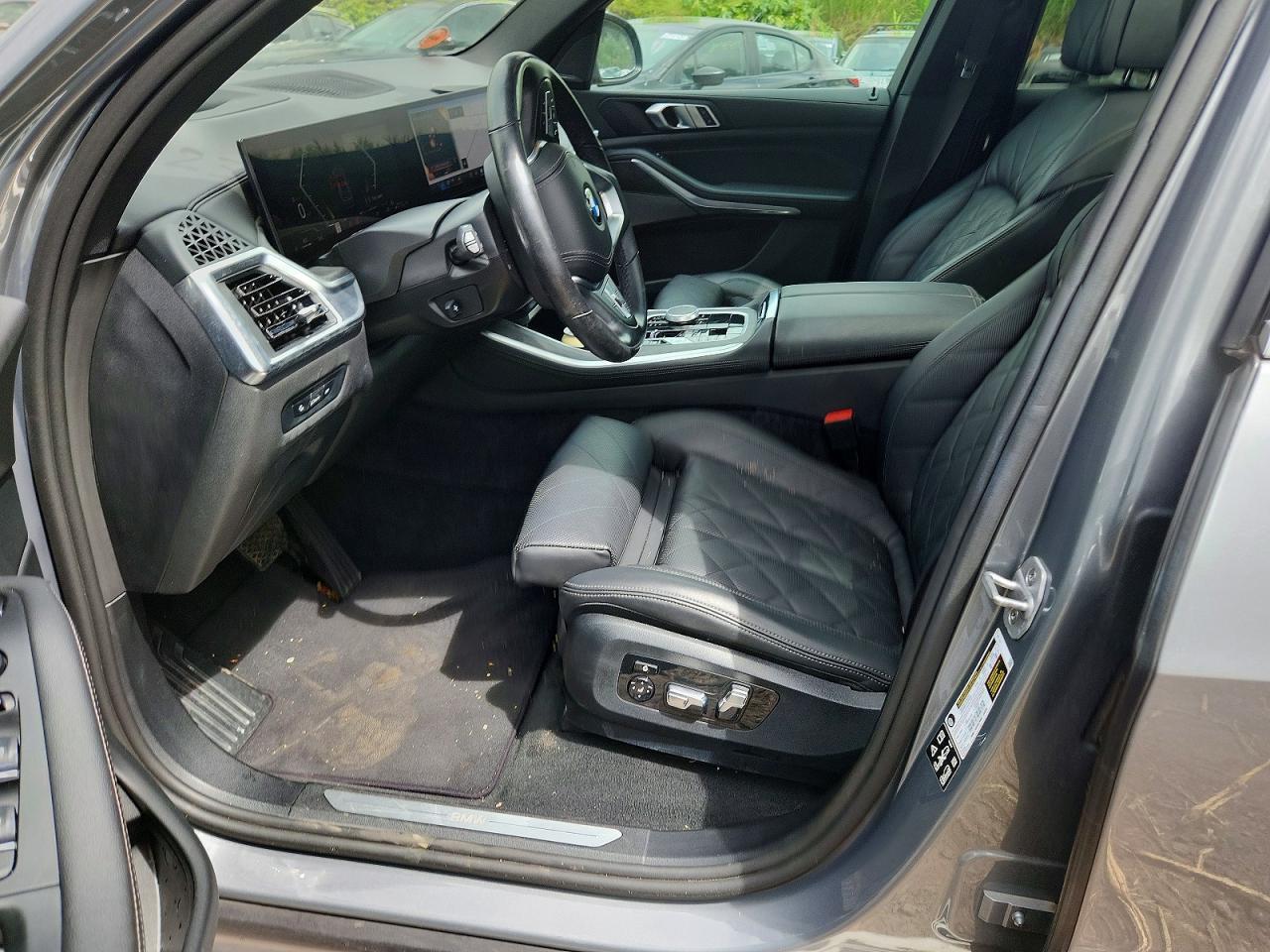 2025 BMW X5 xDrive40I - zdjęcie 7